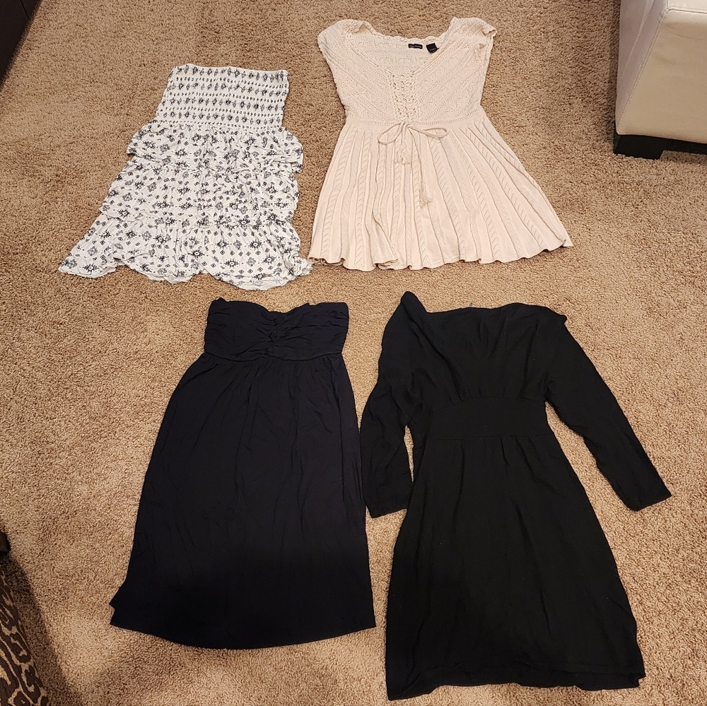 Lot of Women's Trendy Short Dresses (4 Total)